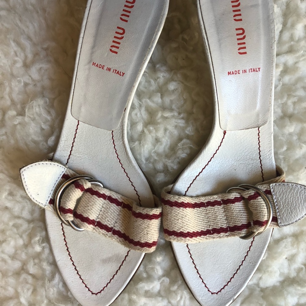 Miu Miu - kitten heel slides